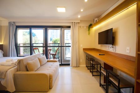 Kitnet/Studio à venda com 1 quarto, 32m² em Pinheiros, São Paulo
