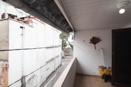 Casa à venda com 88m², 2 quartos e sem vaga Casa à venda com 88m², 2 quartos e sem vagaVaranda