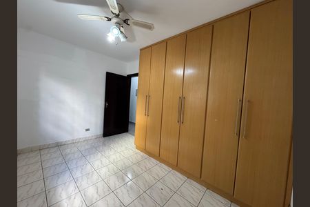 Casa à venda com 339m², 5 quartos e 3 vagasQuarto 2