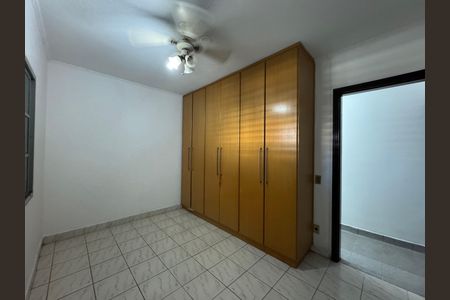 Casa à venda com 339m², 5 quartos e 3 vagasQuarto 3