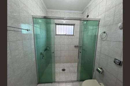Casa à venda com 339m², 5 quartos e 3 vagasBanheiro 2