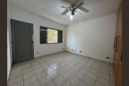 Casa à venda com 339m², 5 quartos e 3 vagasQuarto Suíte