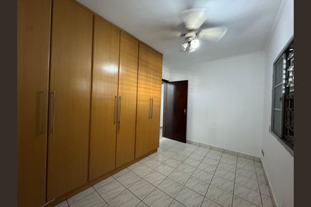 Casa à venda com 339m², 5 quartos e 3 vagasQuarto 3