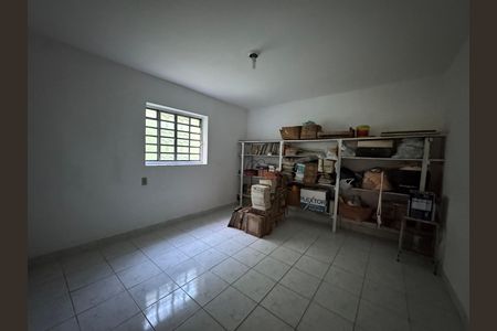 Casa à venda com 339m², 5 quartos e 3 vagasQuarto 5