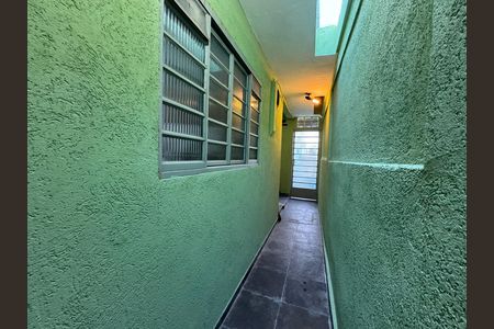Casa à venda com 339m², 5 quartos e 3 vagasCorredor