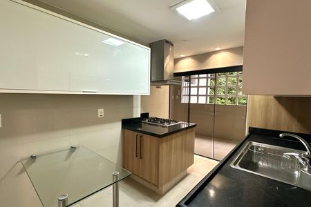 Apartamento à venda com 135m², 3 quartos e 1 vaga