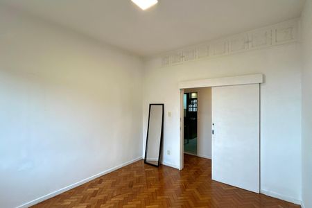 Apartamento à venda com 135m², 3 quartos e 1 vaga
