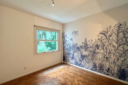 Apartamento à venda com 135m², 3 quartos e 1 vaga