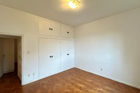 Apartamento à venda com 135m², 3 quartos e 1 vaga
