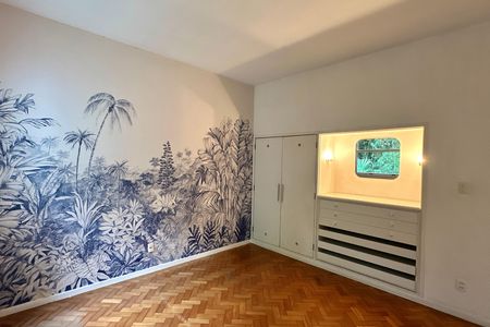 Apartamento à venda com 135m², 3 quartos e 1 vaga