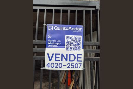 Casa à venda com 300m², 3 quartos e 3 vagasplaquinha