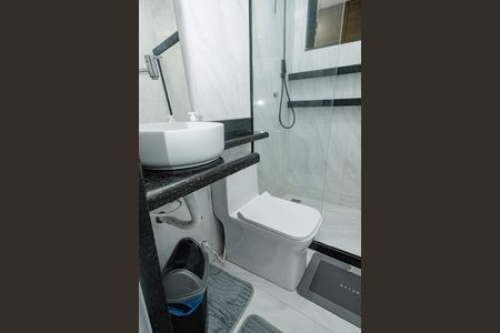 Apartamento para alugar com 45m², 2 quartos e 1 vaga Apartamento para alugar com 45m², 2 quartos e 1 vagaBanheiro