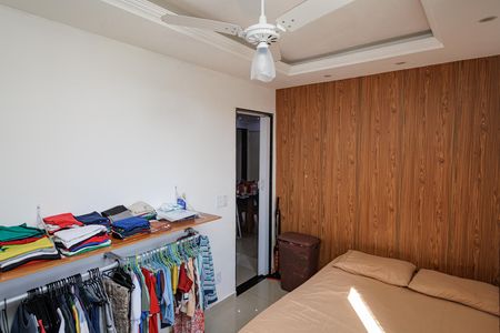 Quarto 1 de apartamento para alugar com 2 quartos, 45m² em Inhoaíba, Rio de Janeiro