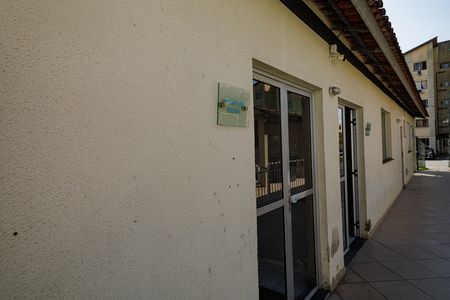 Apartamento para alugar com 45m², 2 quartos e 1 vaga Apartamento para alugar com 45m², 2 quartos e 1 vagaÁrea comum - Salão de festas
