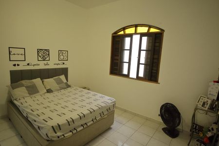 Casa à venda com 309m², 4 quartos e 2 vagasQuarto 2 ( casa 1)  