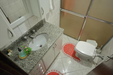 Casa à venda com 309m², 4 quartos e 2 vagasBanheiro (casa 1) 