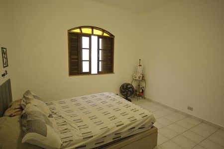 Casa à venda com 309m², 4 quartos e 2 vagasQuarto 2 ( casa 1)  