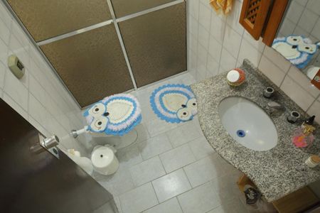 Casa à venda com 309m², 4 quartos e 2 vagasBanheiro ( casa 2 ) 