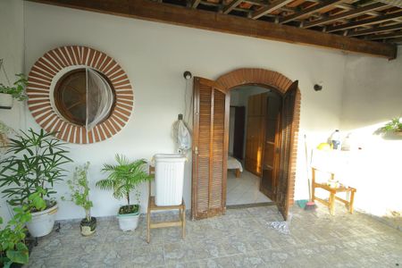 Casa à venda com 309m², 4 quartos e 2 vagasVaranda do quarto 2 ( casa 2) 