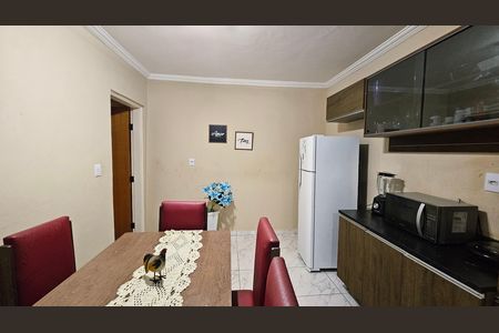 Casa à venda com 125m², 3 quartos e 2 vagas