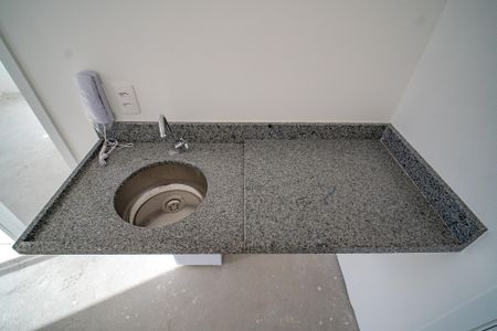 Studio à venda com 28m², 1 quarto e sem vaga Studio à venda com 28m², 1 quarto e sem vagaCozinha