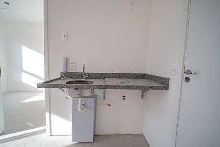 Studio à venda com 28m², 1 quarto e sem vaga Studio à venda com 28m², 1 quarto e sem vagaCozinha