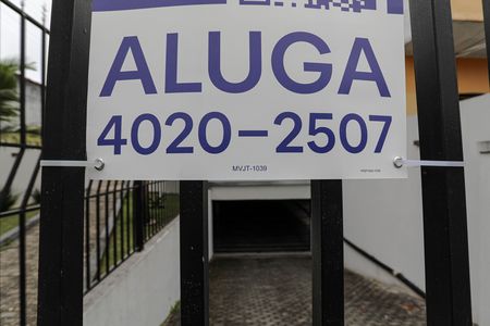 Casa para alugar com 67m², 2 quartos e 2 vagas Casa para alugar com 67m², 2 quartos e 2 vagasPlaquinha