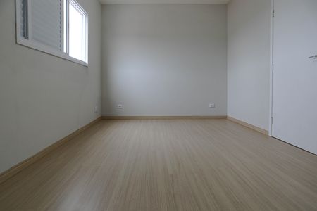 Casa para alugar com 67m², 2 quartos e 2 vagas Casa para alugar com 67m², 2 quartos e 2 vagasQuarto 2