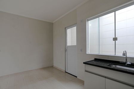 Cozinha de casa para alugar com 2 quartos, 67m² em Vila Suissa, Mogi das Cruzes