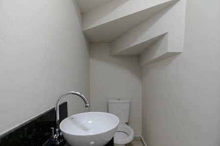 Casa para alugar com 67m², 2 quartos e 2 vagas Casa para alugar com 67m², 2 quartos e 2 vagasLavabo