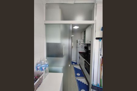 Apartamento à venda com 63m², 3 quartos e 1 vagaÁrea de Serviço