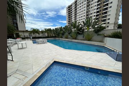 Apartamento à venda com 49m², 2 quartos e sem vagaÁrea comum - Piscina