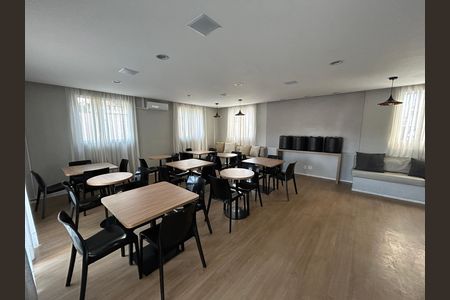 Apartamento à venda com 49m², 2 quartos e sem vagaÁrea comum - Salão de festas