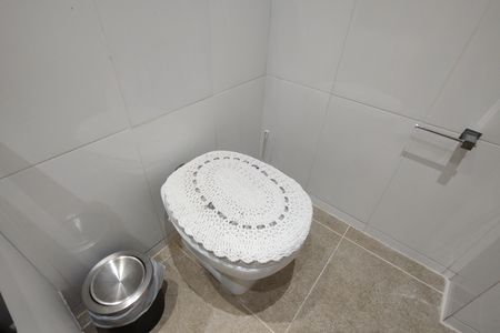 Casa de condomínio à venda com 650m², 4 quartos e 4 vagas Casa de condomínio à venda com 650m², 4 quartos e 4 vagasLavabo