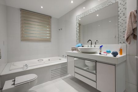 Casa de condomínio à venda com 650m², 4 quartos e 4 vagas Casa de condomínio à venda com 650m², 4 quartos e 4 vagasBanheiro da Suíte 4