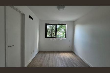 Apartamento à venda com 131m², 3 quartos e 2 vagas
