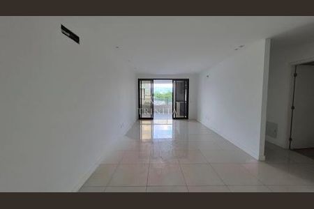 Apartamento à venda com 131m², 3 quartos e 2 vagas