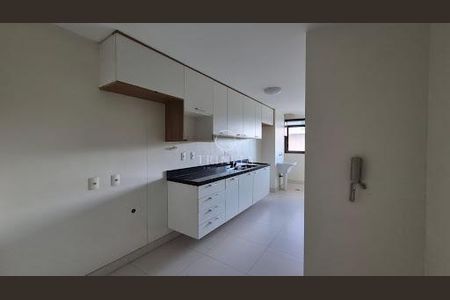 Apartamento à venda com 131m², 3 quartos e 2 vagas