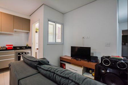 Sala de apartamento à venda com 2 quartos, 50m² em Jardim Santo Antônio, Santo André