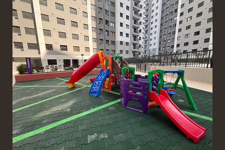 Apartamento para alugar com 38m², 2 quartos e sem vaga Apartamento para alugar com 38m², 2 quartos e sem vagaÁrea comum - Playground