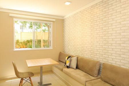 Apartamento para alugar com 32m², 2 quartos e sem vagaÁrea comum - Salão de festas