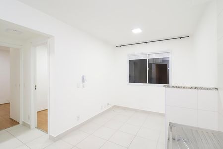Sala/Cozinha de apartamento para alugar com 2 quartos, 32m² em Itaquera, São Paulo