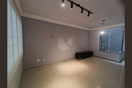 Casa à venda com 90m², 3 quartos e 3 vagas
