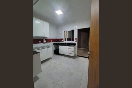 Casa à venda com 90m², 3 quartos e 3 vagas