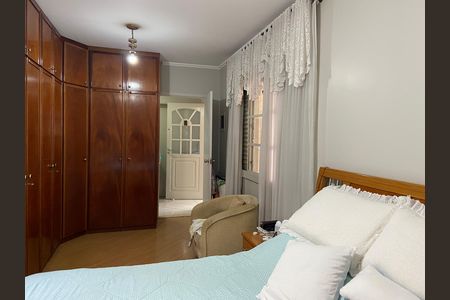 Casa à venda com 307m², 3 quartos e 6 vagas