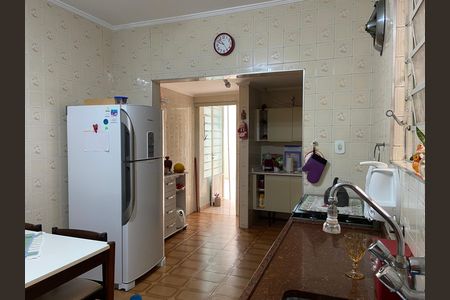 Casa à venda com 307m², 3 quartos e 6 vagas