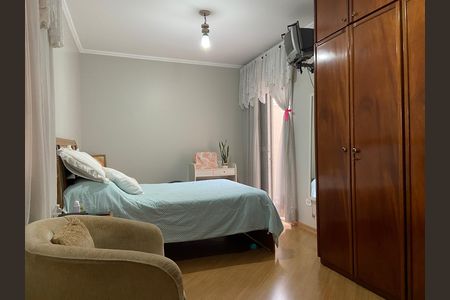 Casa à venda com 307m², 3 quartos e 6 vagas
