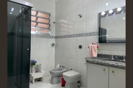 Casa à venda com 307m², 3 quartos e 6 vagas