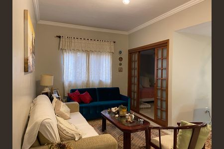 Casa à venda com 307m², 3 quartos e 6 vagas