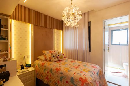 Apartamento para alugar com 130m², 3 quartos e 2 vagasSuíte 2